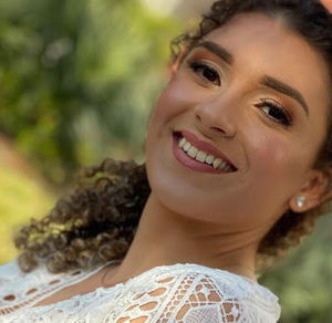 Meet your Posher, Julia